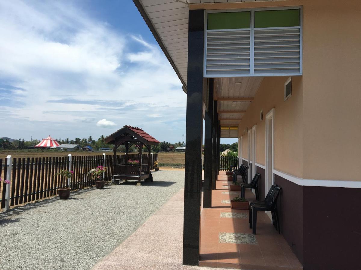 D' Village Cottage Pantai Cenang  Buitenkant foto
