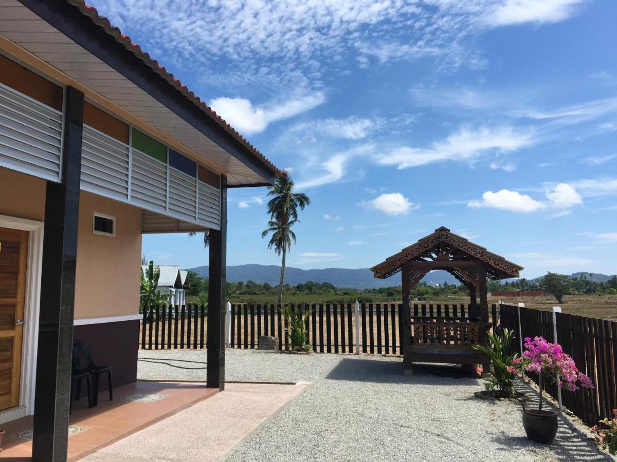 D' Village Cottage Pantai Cenang  Buitenkant foto