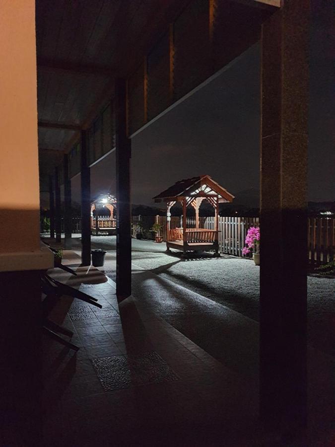 D' Village Cottage Pantai Cenang  Buitenkant foto