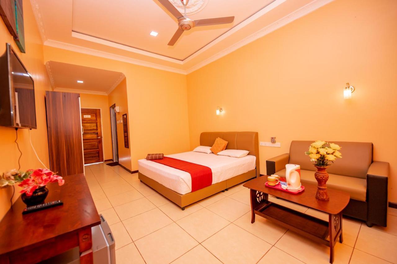 D' Village Cottage Pantai Cenang  Buitenkant foto